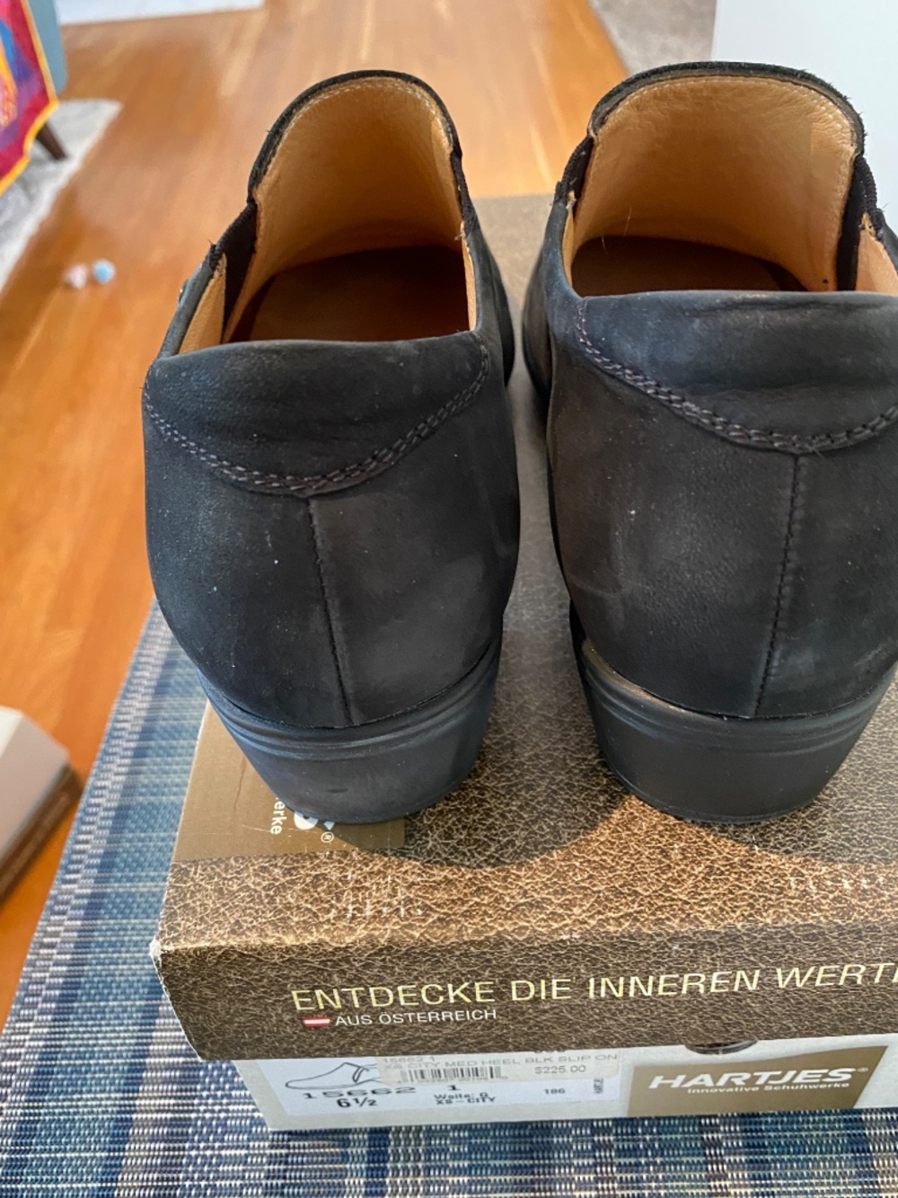 HARTJES Slip On Comfort Shoe XS City Classic Black Suede Size 8.5 - Picture 3 of 9